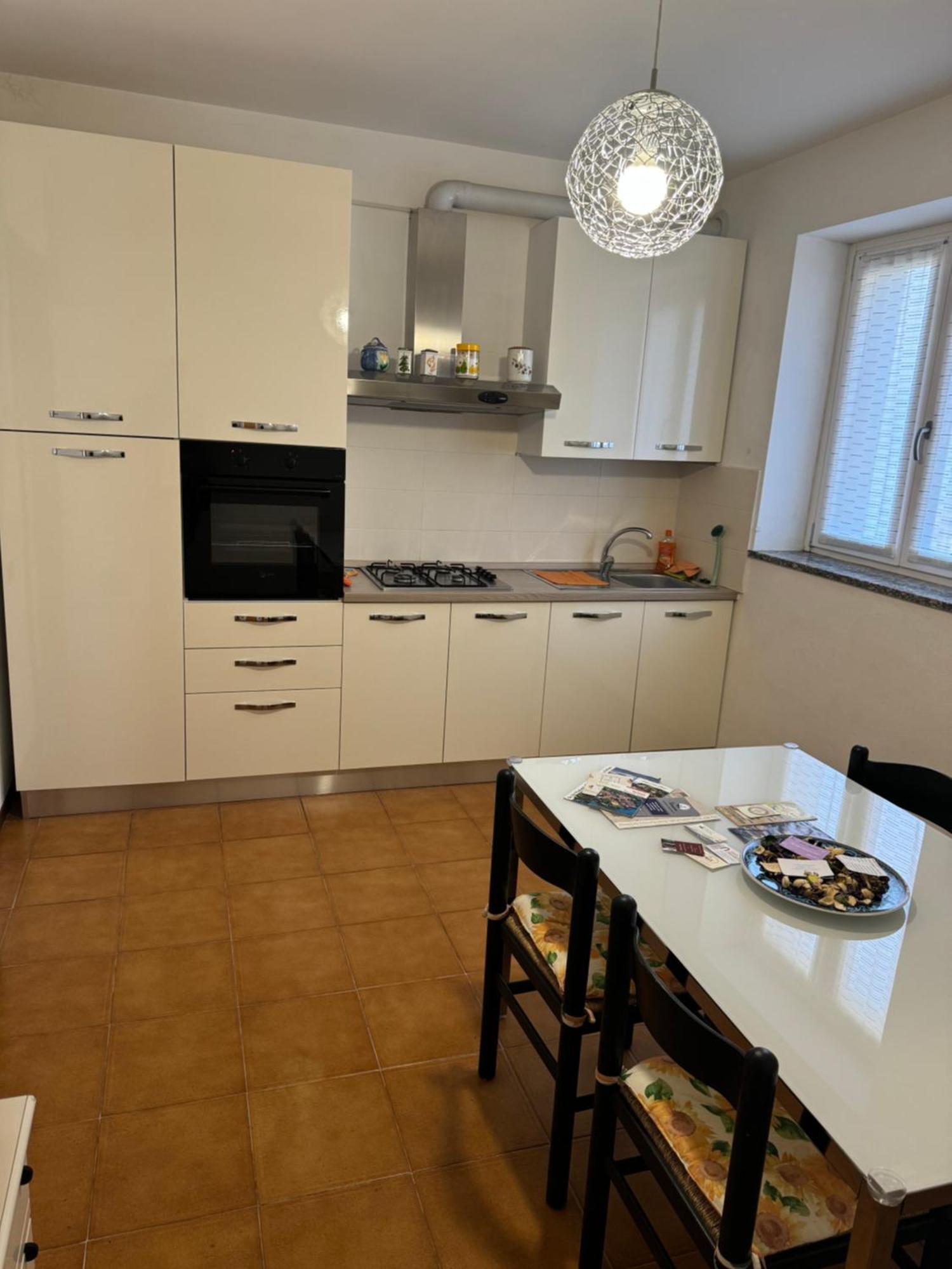 Villa Bianca Варена Екстериор снимка