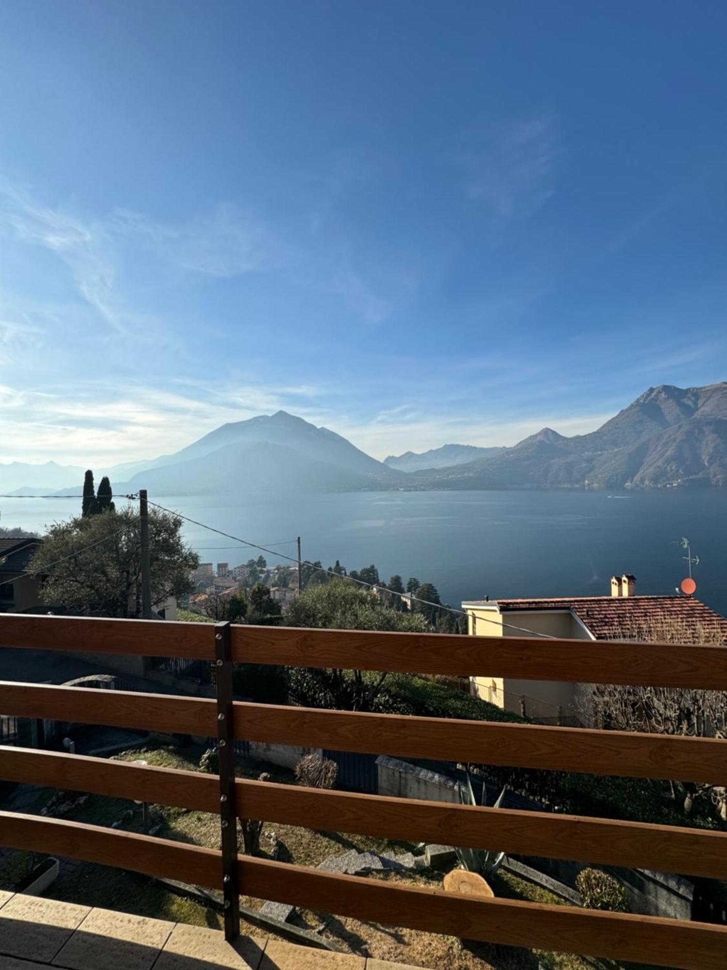 Villa Bianca Варена Екстериор снимка