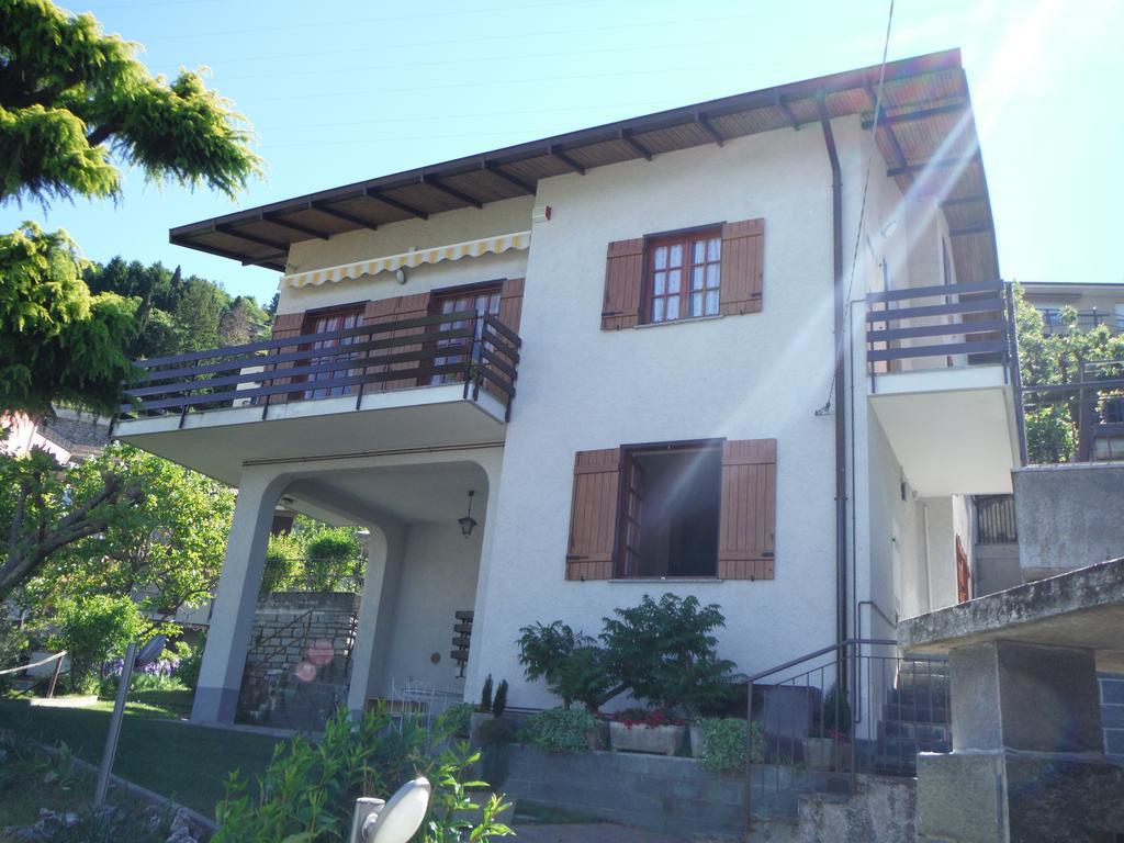 Villa Bianca Варена Стая снимка
