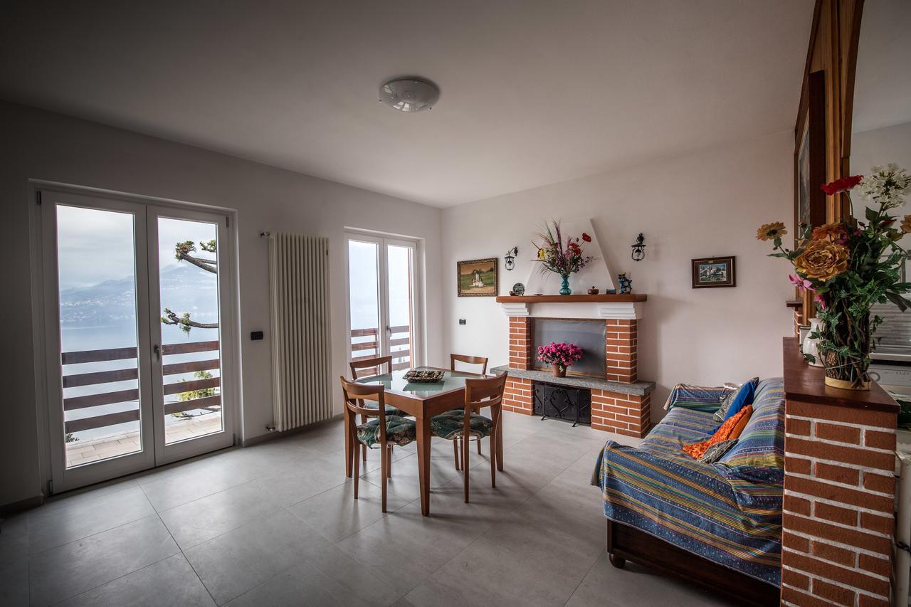 Villa Bianca Варена Екстериор снимка
